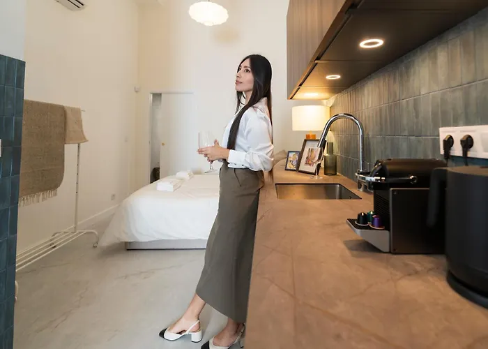 02 - Les Artes Apartment