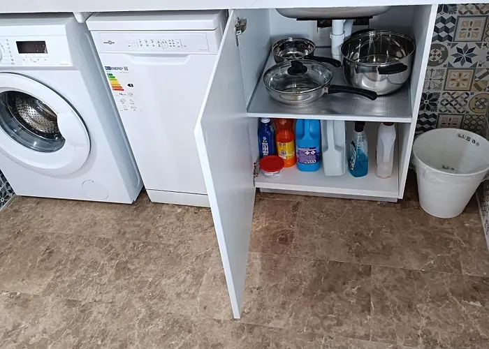 Magnifico Y Moderno Estudio Bien Ubicado * Valensiya