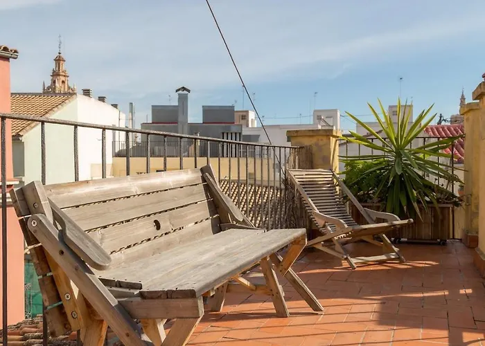 Atico Exclusivo Del Siglo Xvi Con Terraza Privada En El Corazon De Ciutat Vella * فالنسيا