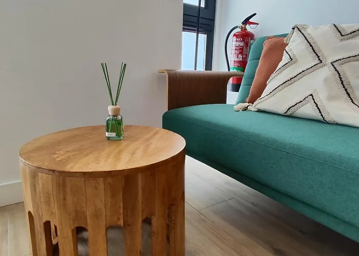 Апартаменты Loft Acogedor Junto Al Roig Arena Валенсия