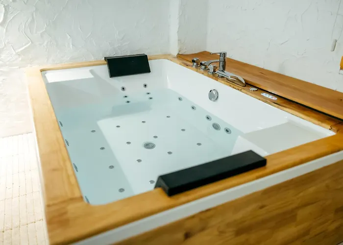 شقة Sada Flat, Jacuzzi, Chill Out, 7 Pax, Smarttv