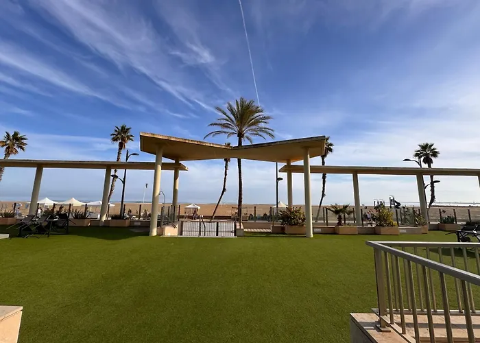 Apartamento Vibe - Oceanfront Escape *