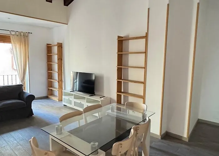 Διαμέρισμα Plaza La Reina 3Th Floor & No Elevator