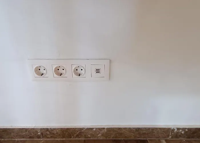 Magnifico Y Moderno Estudio Bien Ubicado * Valensiya