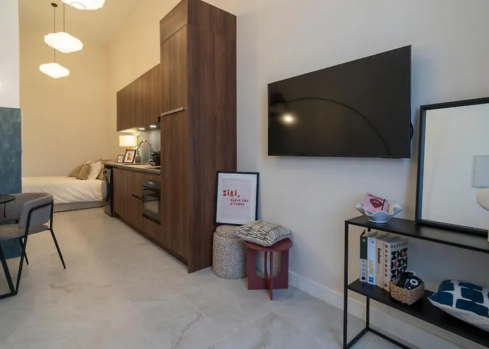 02 - Les Artes Apartment *