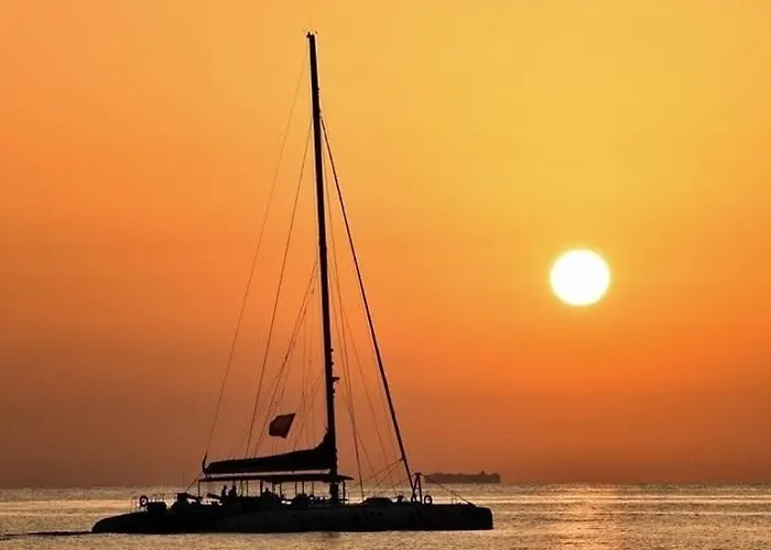 The Cabanal House - 10 Min To Ocean, Fastwifi, Ac, Coffee