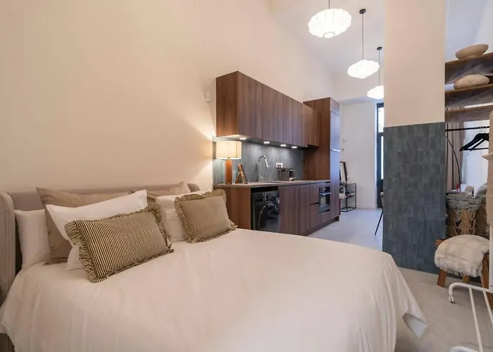 Apartment 02 - Les Artes