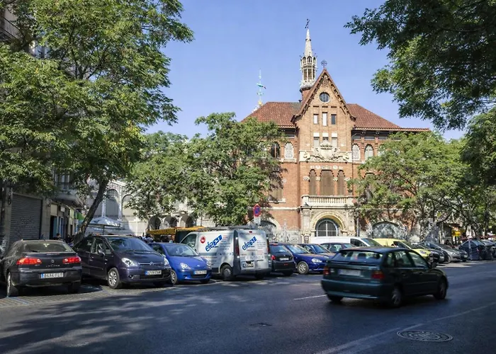 Poeta Llombart * Валенсия