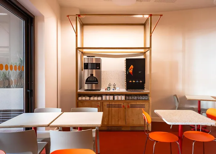 Easyhotel Ciutat Vella