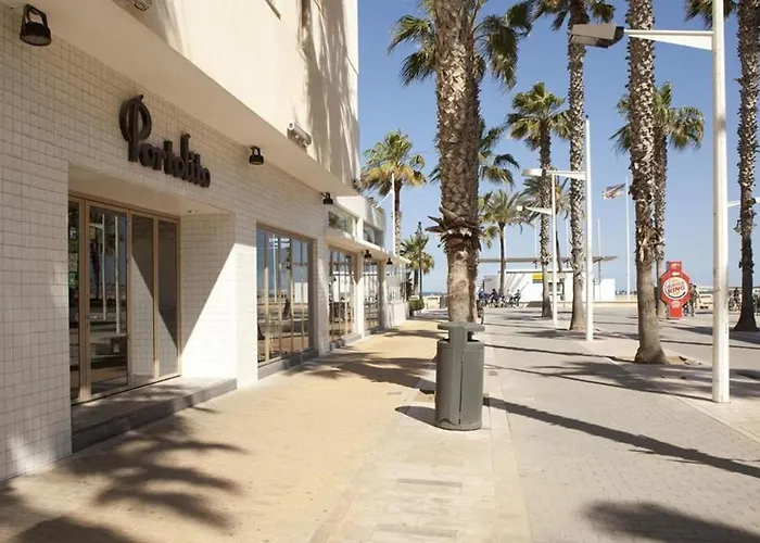 게스트하우스 Malvarrosa 2*