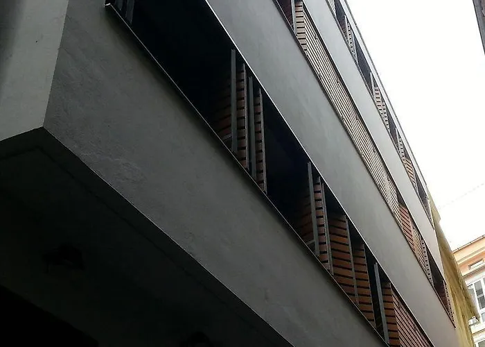 Living - Merced * فالنسيا