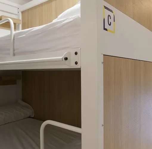 شباب أب فالينسيا *