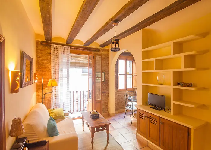 Total Charming Valence