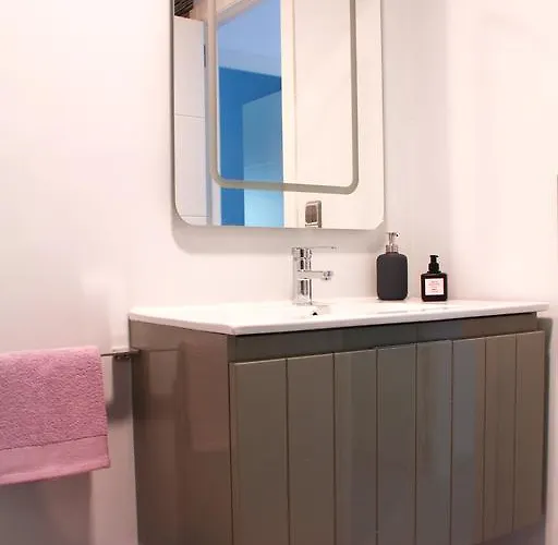 Sweet Caroline Valence