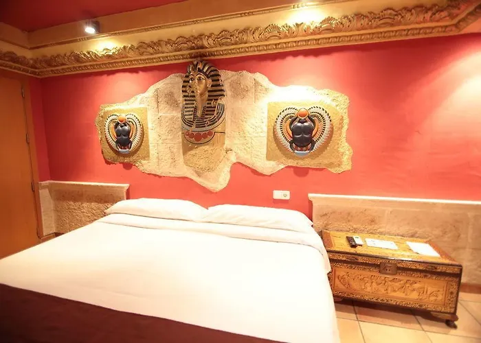 Casual Civilizaciones Πανσιόν 3*