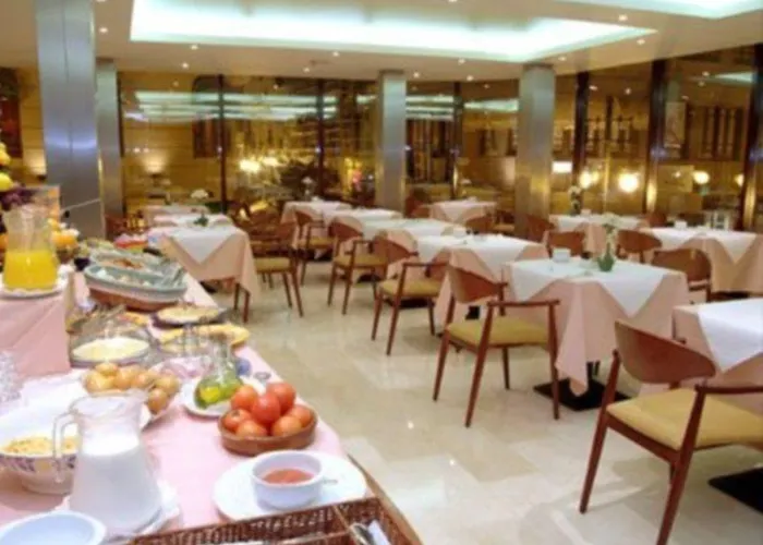 Rh Sorolla Centro ホテル