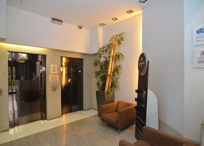 Lejlighedshotel Galileo Flats - Palacio De Congresos 2*