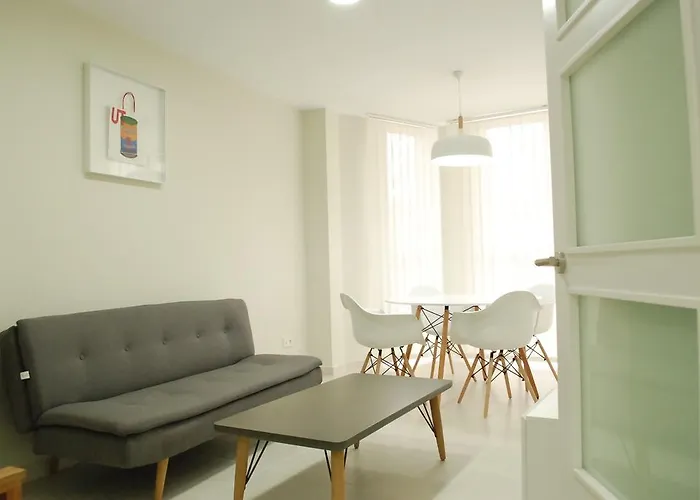 Puerta De Serranos 아파트