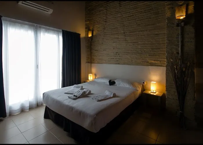 Sweet בית הארחה