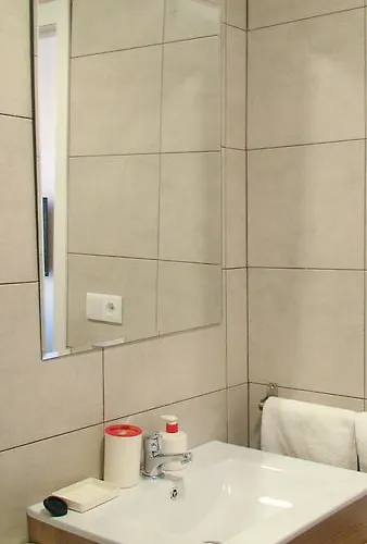 Hotel Down Town 13 3*