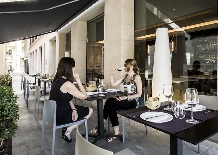 Vincci Mercat Szálloda