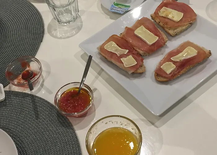 L'esplai فندق مبيت وإفطار