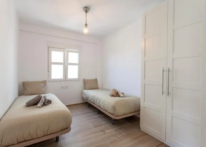 Flat Malvarrosa Zone