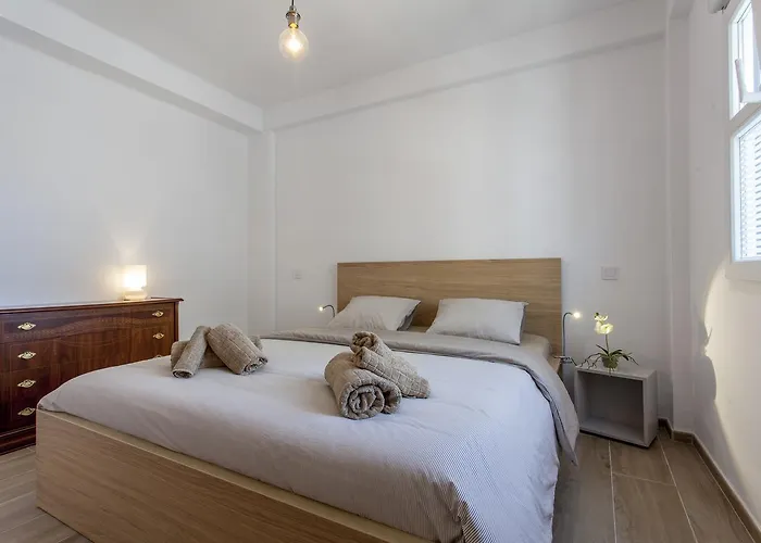 Flat Malvarrosa Zone