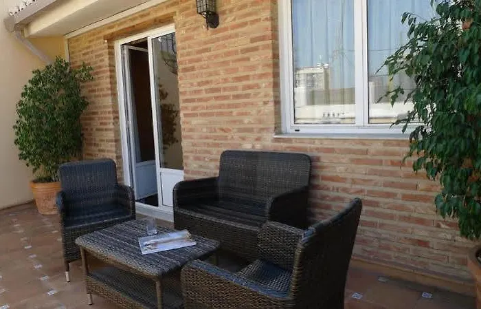 Ad Hoc Monumental 1881 Hotel 3*