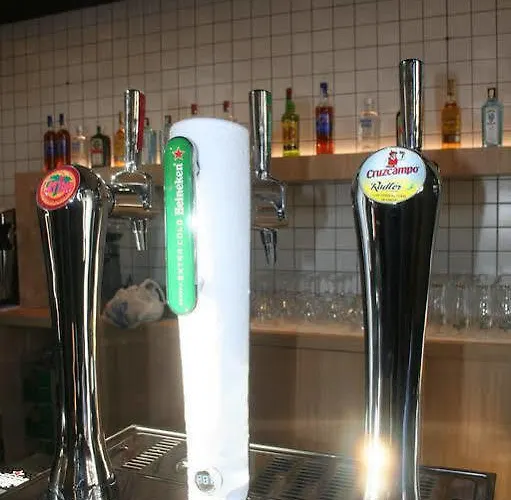 شباب أب فالينسيا بيت شباب فالنسيا