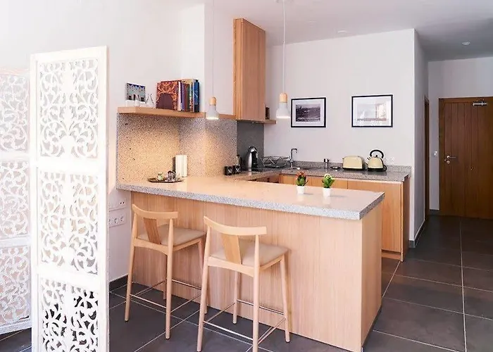 Barracart Aparthotel 4*