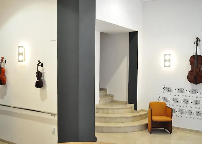 De La Musica 2* Валенсия