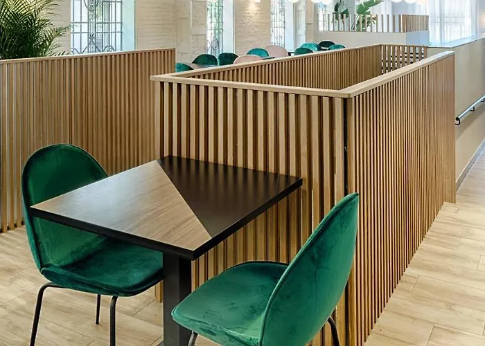 Hotel Blanq Carmen 3*