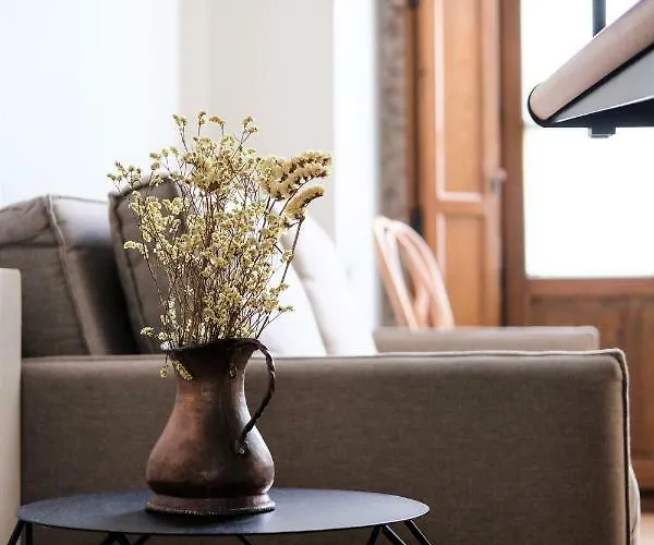 Barracart Aparthotel 4*