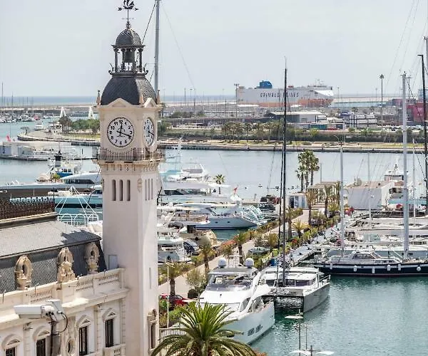 Travel Habitat Port Valencia. Βαλένθια