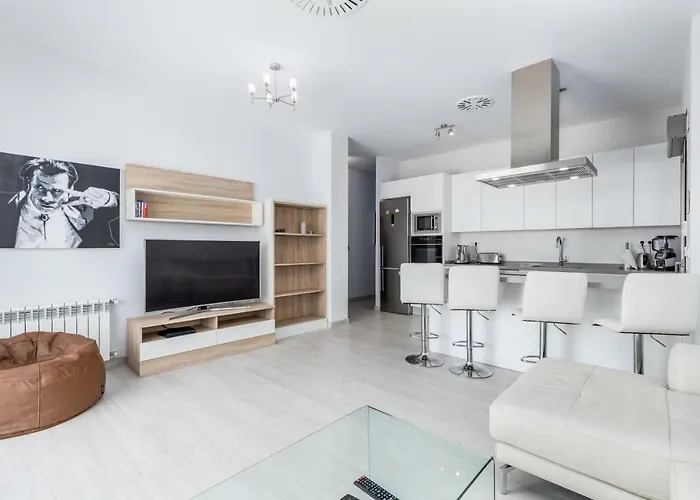 Luxury Front With Pool ולנסיה