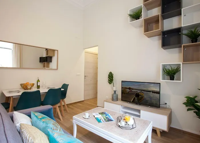 Singularstays Seu Catedral Appartement *