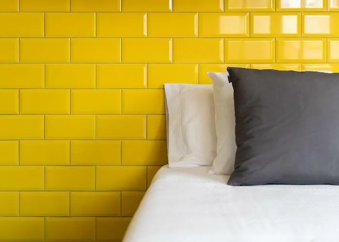 فندق Nest Style 3*