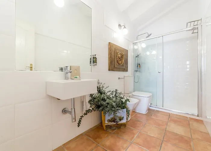 Palacio De Rojas By Moontels *