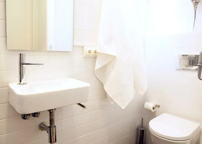 Hall Correos شقة فالنسيا