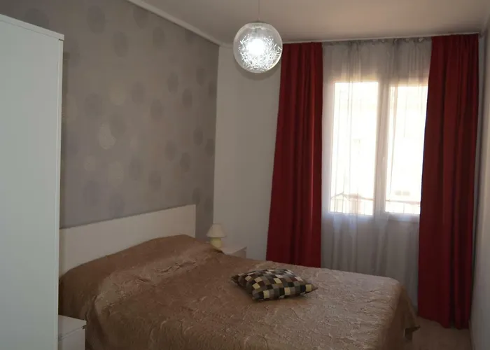 Arenas 2 Apartament Διαμέρισμα *