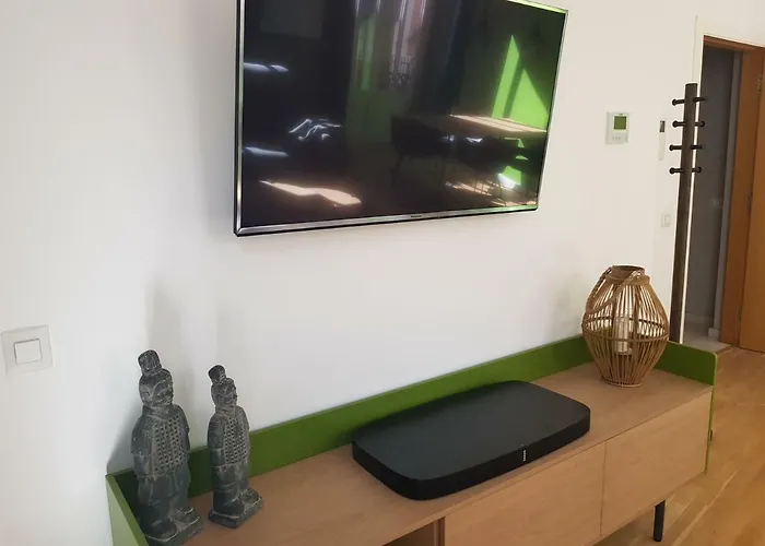 Bonnies & فالنسيا