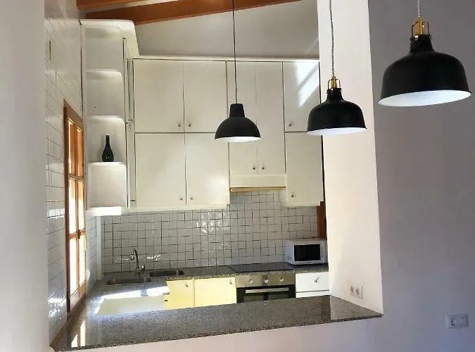 Appartement Cozy En Blanch. Center