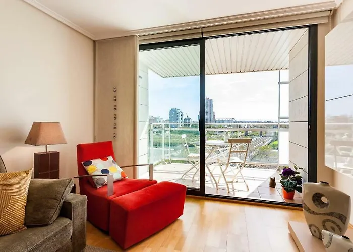 Appartement En La Ciudad De Ciencias Y Cerca De La Playa *