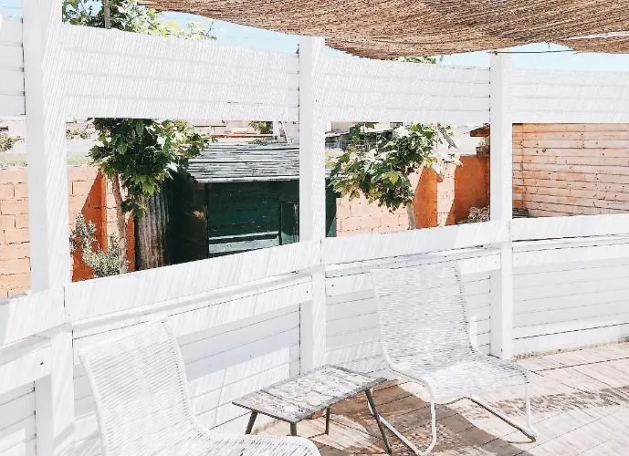 Guest house Mom La Punta