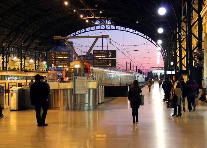 شباب أب فالينسيا *