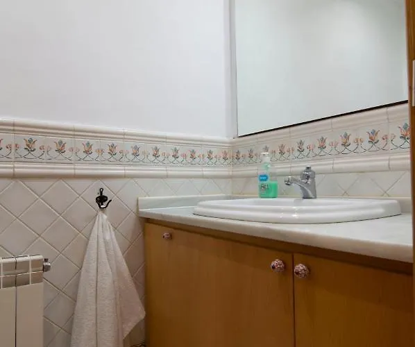 Junto Al Mercado De Ruzafa * Valencia