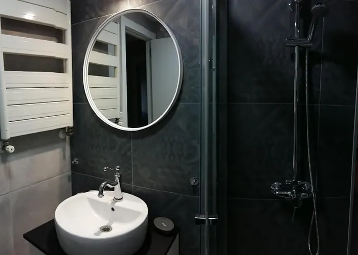 Exclusive 3 Bedroom Beach *