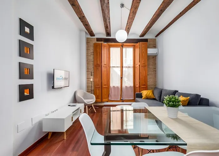 Travel Habitat Plaza De La Virgen 아파트