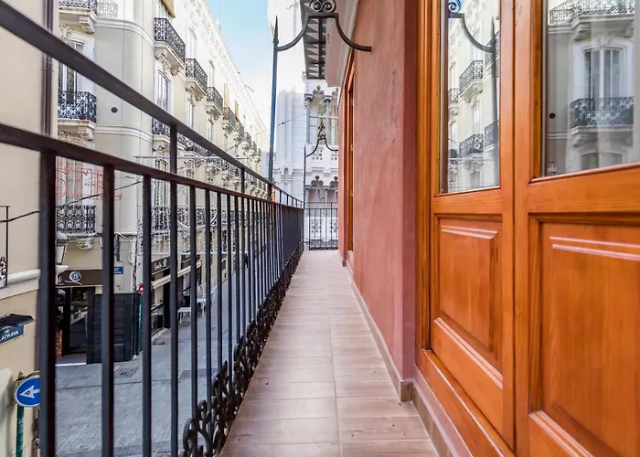 아파트 Travel Habitat Plaza De La Virgen